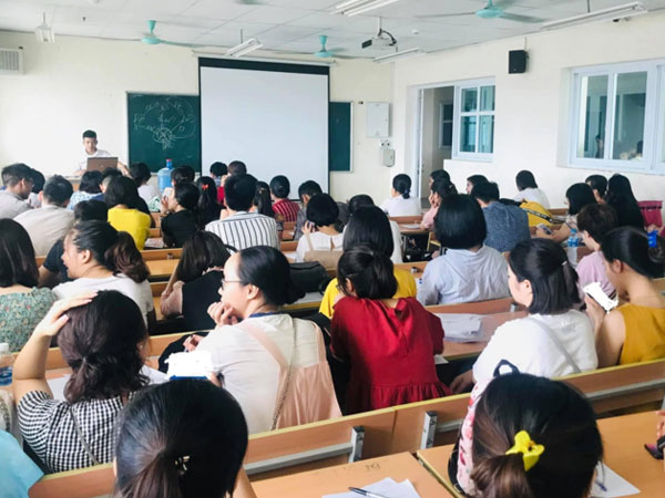 Báo Mới - Luyện Thi Cùng Hùng Gia Edu Cá Nhân Hóa Lộ Trình